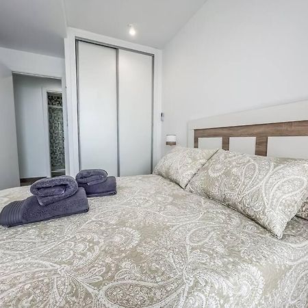 Modern 2 Bed Apartment With Pool In פריחיליאנה מראה חיצוני תמונה
